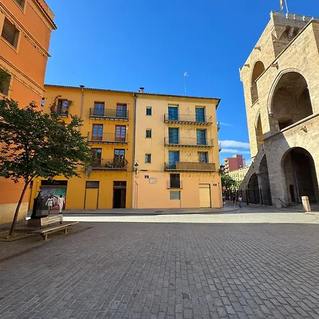Gran Con Vista A Torres De Quart * Valencia